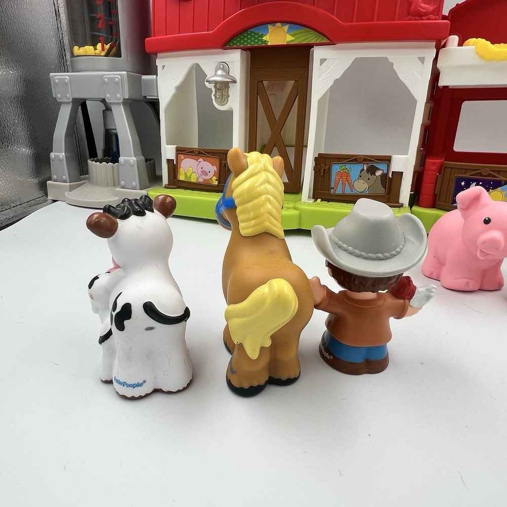 Fisher-Price Little People Caring for Animals Farm Playset 6 Figures Works - Picture 3 of 16
